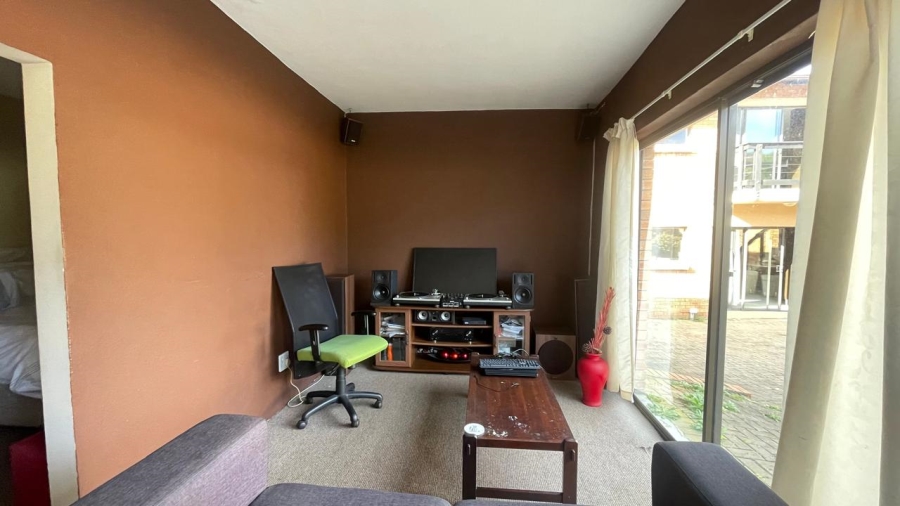 4 Bedroom Property for Sale in Blue Bend Eastern Cape